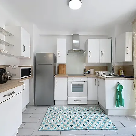 Cozy In Apartman Antibes