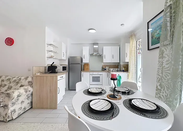 Cozy In Apartman Antibes